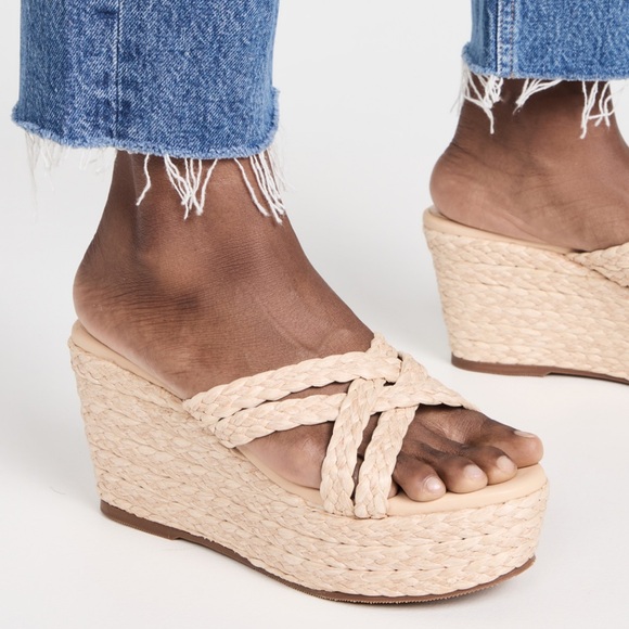 Kaanas X Shopbop Guadalupe criss cross raffia wedges - Picture 5 of 10